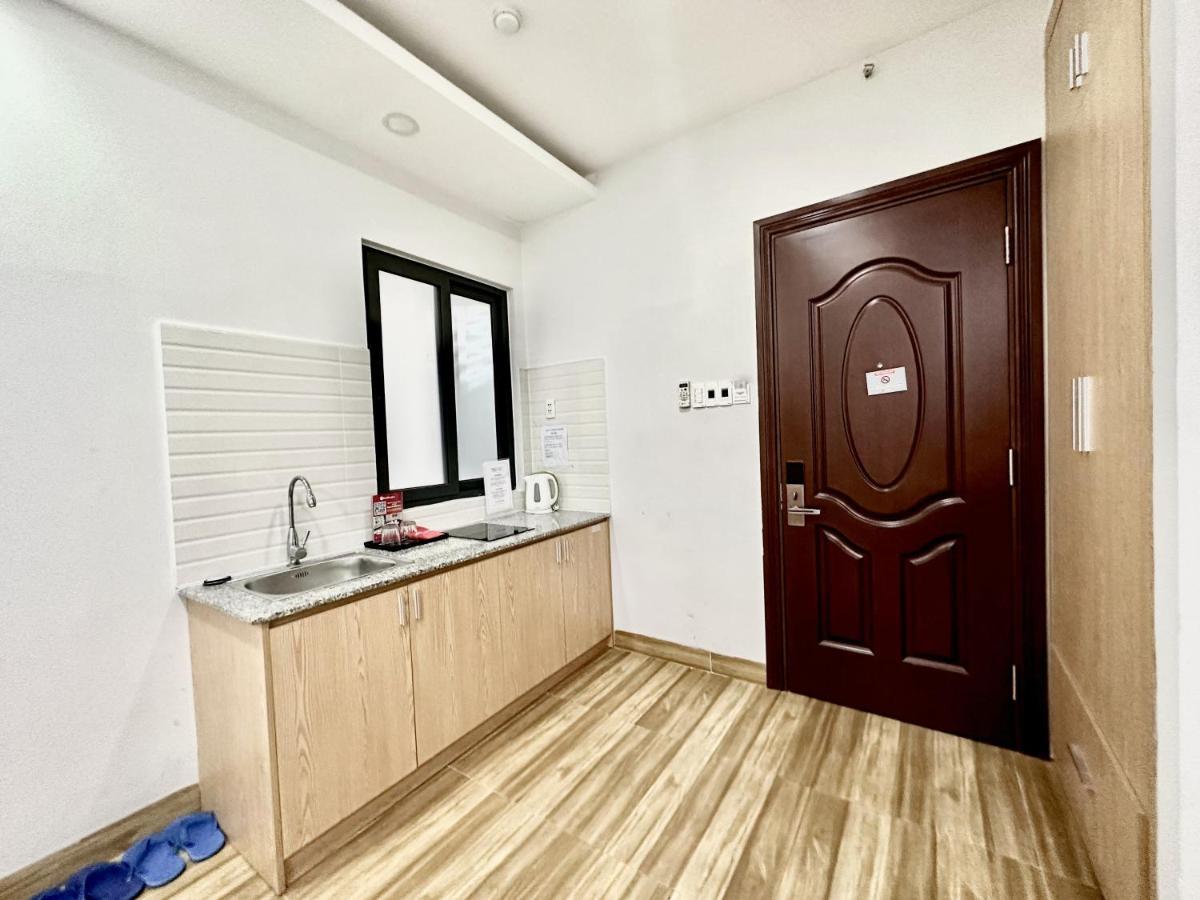 The Jade Hotel Near Tan Son Nhat Airport Ho Chi Minh-staden Exteriör bild